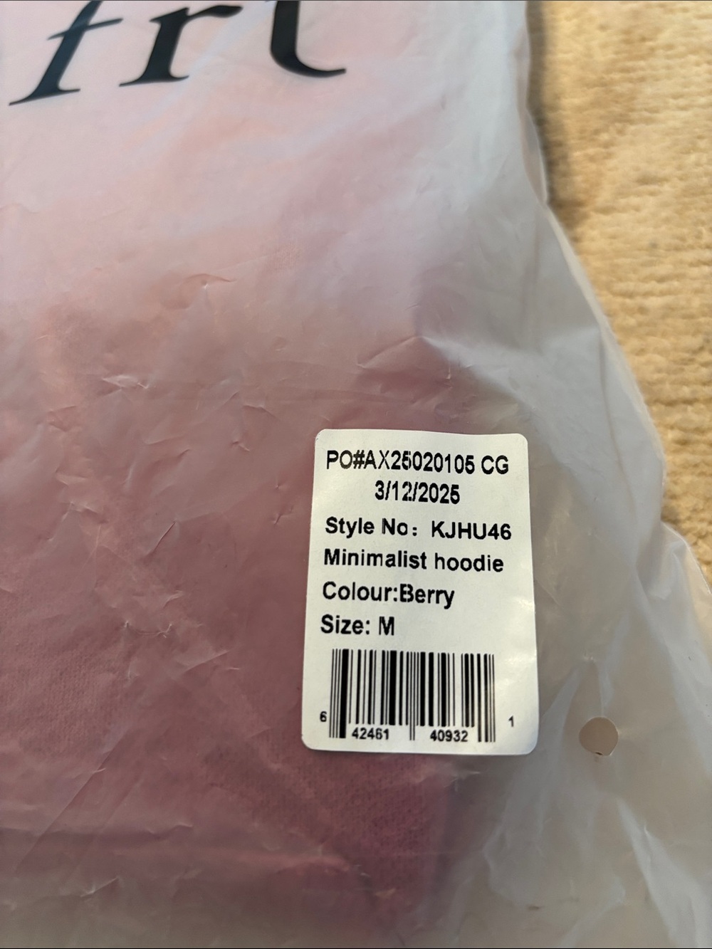 Comfrt Minimalist hoodie (berry) - Picture 6 of 6